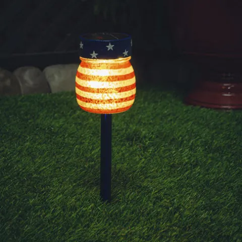 Brand New Patriot Lighting® Solar Integrated Led Patriotic Jar Landscape Light