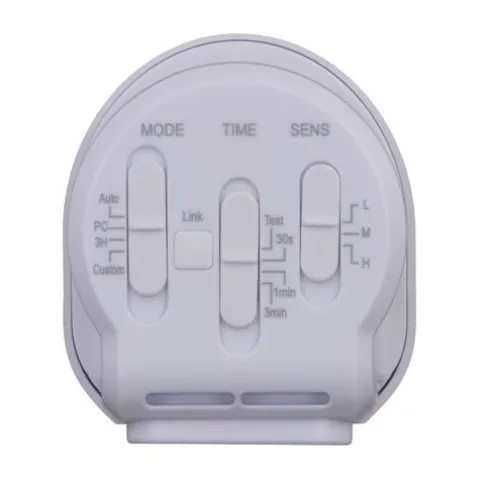 Brand New Patriot Lighting® Dualux White Led Dual Head Motion Sensor Link Outdoor Security Flood Light