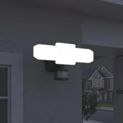 Brand New Patriot Lighting® Dualux Bronze Led 4-Head Motion Sensor Outdoor Security Flood Light