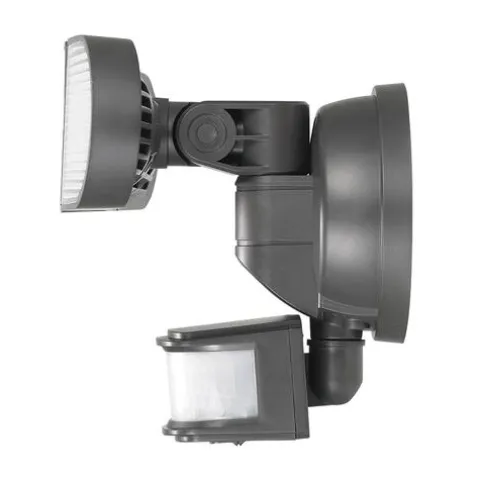 Flash Sale Patriot Lighting® Led Solar Tri Head Motion Sensor Outdoor Security Flood Light